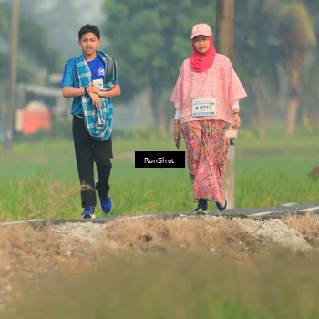 Runner Photo 5936196