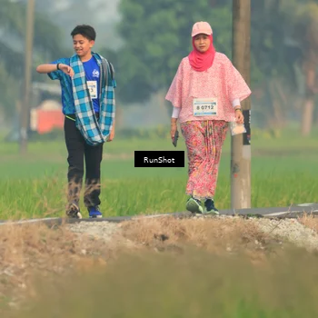 Runner Photo 5936210
