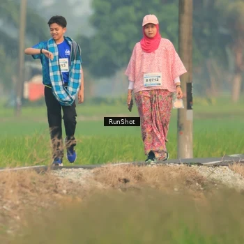 Runner Photo 5936218