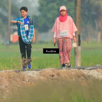 Runner Photo 5936221