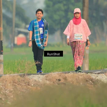 Runner Photo 5936225