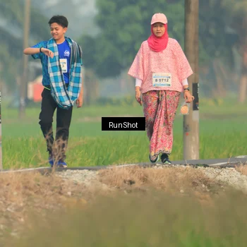 Runner Photo 5936237