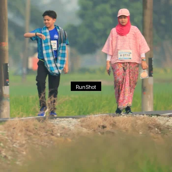 Runner Photo 5936238