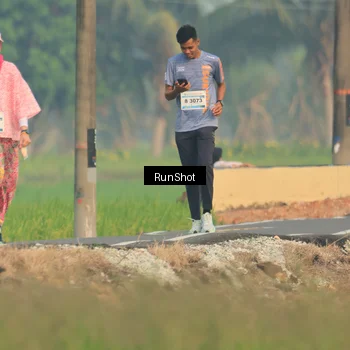 Runner Photo 5936246