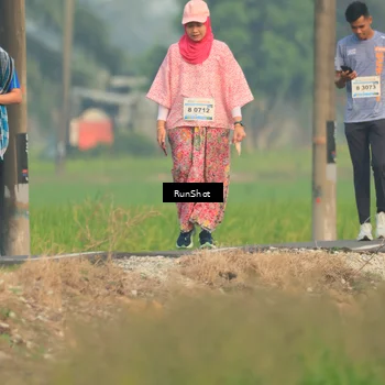 Runner Photo 5936274