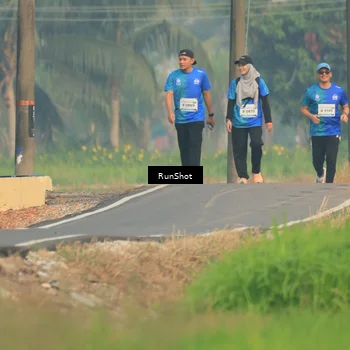 Runner Photo 5936302