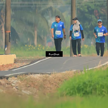 Runner Photo 5936304