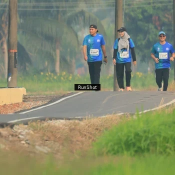 Runner Photo 5936315