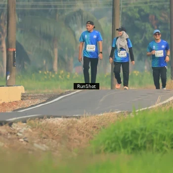 Runner Photo 5936316