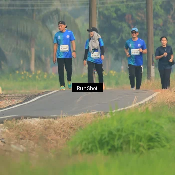 Runner Photo 5936328