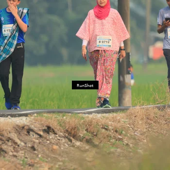 Runner Photo 5936346