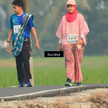 Runner Photo 5936374