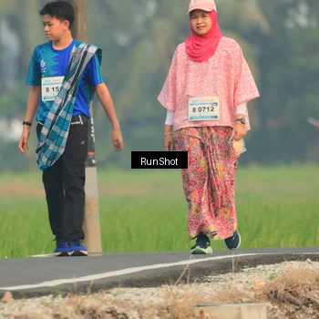 Runner Photo 5936380
