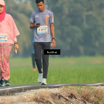 Runner Photo 5936396