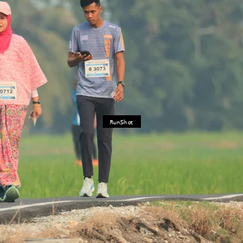 Runner Photo 5936398