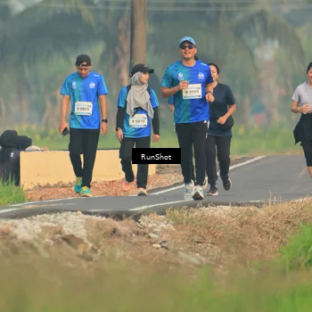 Runner Photo 5936404