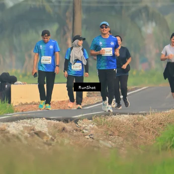 Runner Photo 5936409