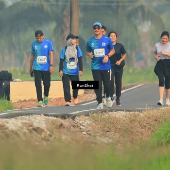 Runner Photo 5936418