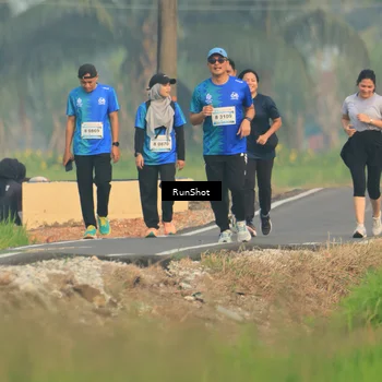 Runner Photo 5936421