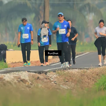 Runner Photo 5936422