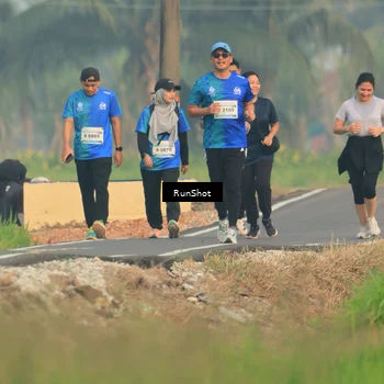 Runner Photo 5936427