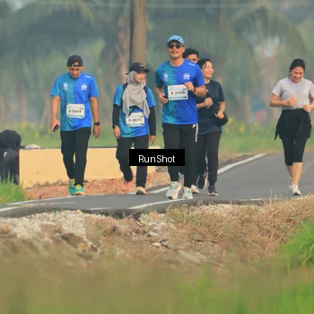 Runner Photo 5936433