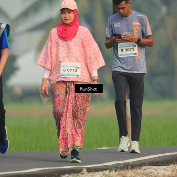 Runner Photo 5936441