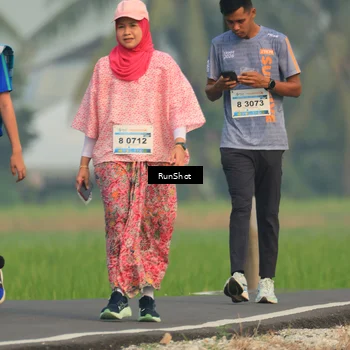 Runner Photo 5936444
