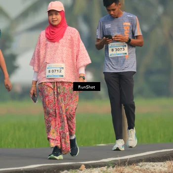 Runner Photo 5936453