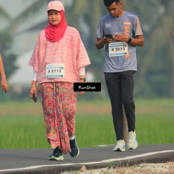 Runner Photo 5936455