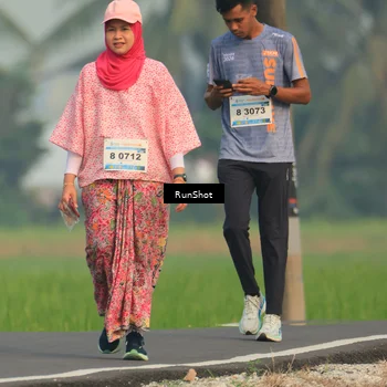 Runner Photo 5936473