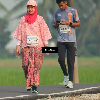 Runner Photo 5936475