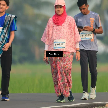 Runner Photo 5936491