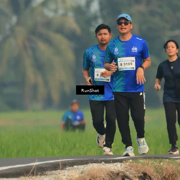 Runner Photo 5936511