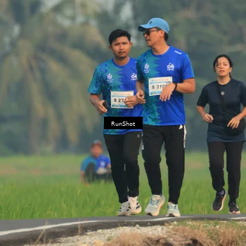 Runner Photo 5936521