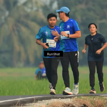 Runner Photo 5936525