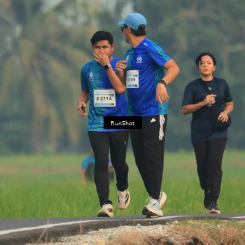 Runner Photo 5936536