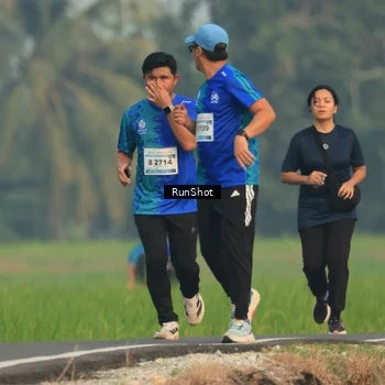 Runner Photo 5936540