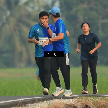 Runner Photo 5936546