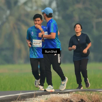 Runner Photo 5936551