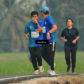 Runner Photo 5936555