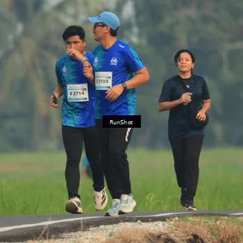 Runner Photo 5936556