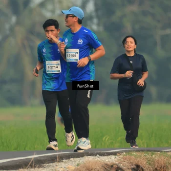 Runner Photo 5936557