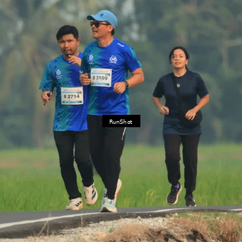 Runner Photo 5936562