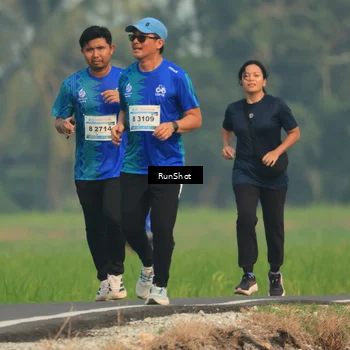 Runner Photo 5936564