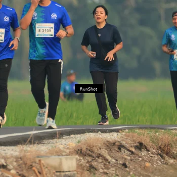 Runner Photo 5936584