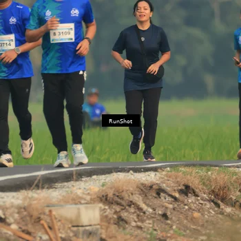 Runner Photo 5936588