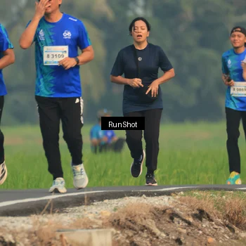 Runner Photo 5936594