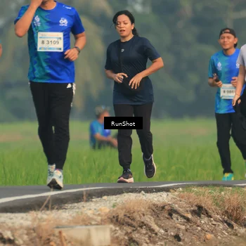 Runner Photo 5936601