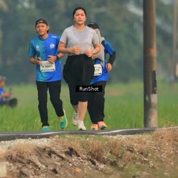 Runner Photo 5936620